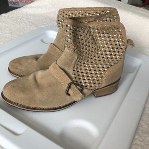 Bershka BSK Womens Suede Spring Summer Boots  Size 40 EU/9.5 US